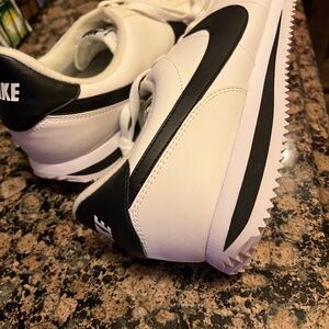 Nike Cortez
